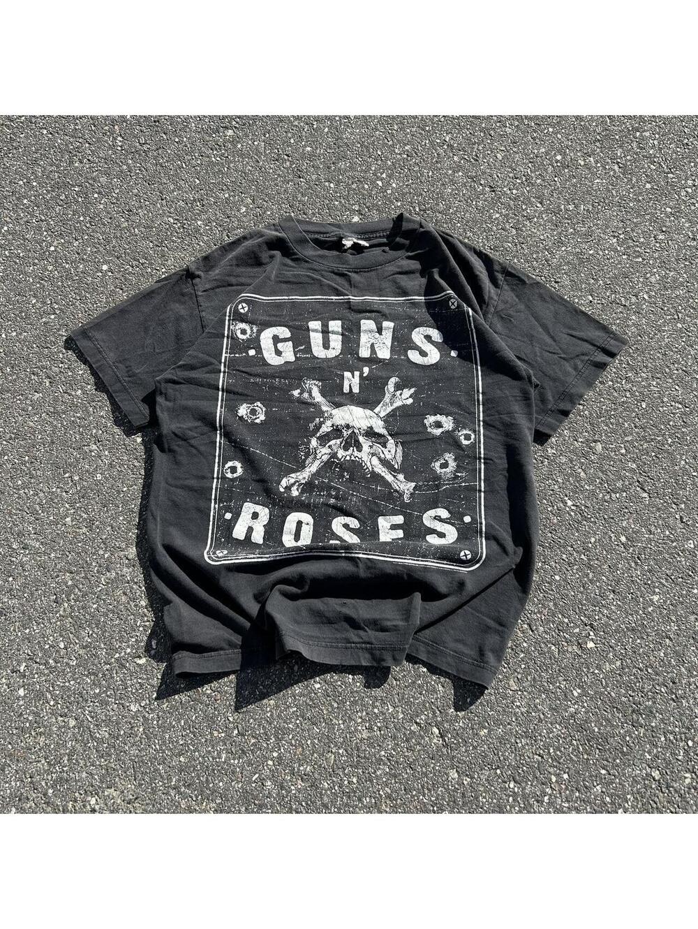 Guns N' Roses black T-shirt #rocknroll